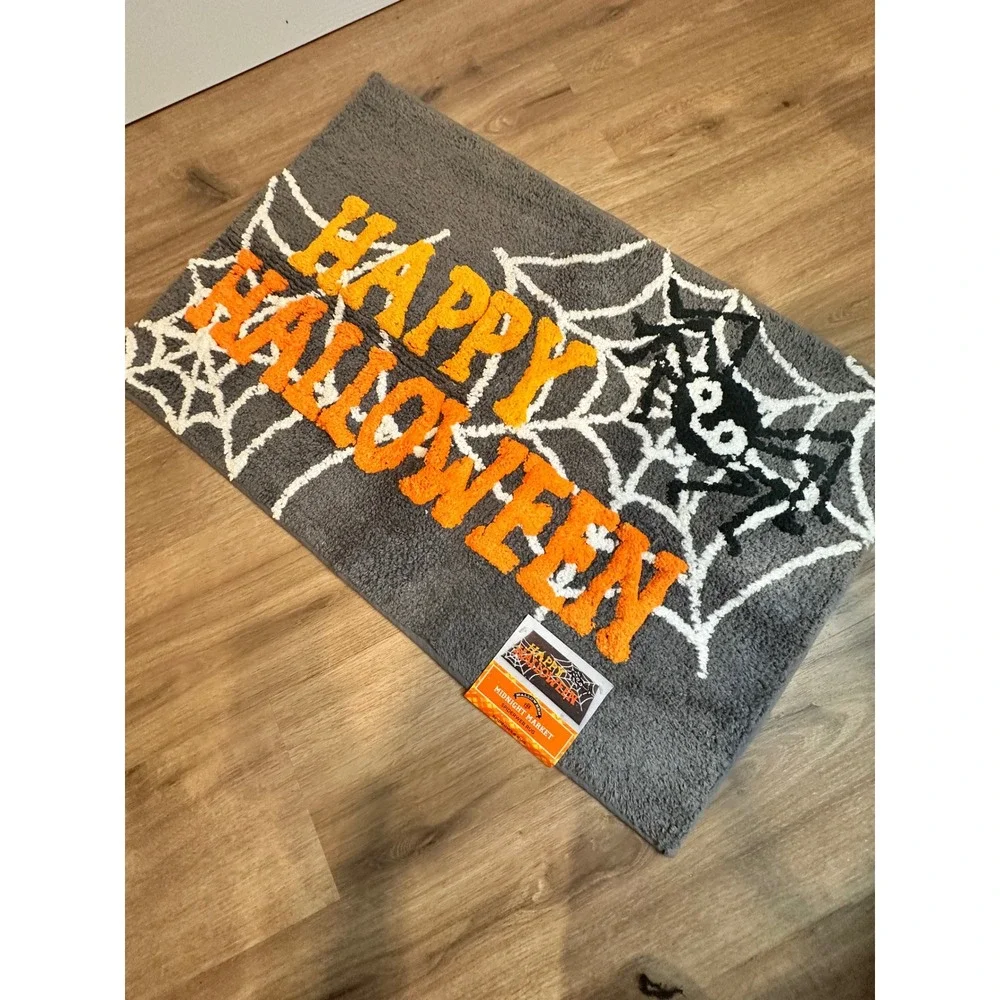 The Midnight Market Spiderweb Rug‎ 20x30 Grey Happy Halloween Spooky Decor NWT